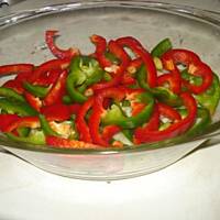 Kurczak  w majonezie z papryką i cebulką