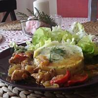 Kurczak  w majonezie z papryką i cebulką