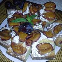 Ciasto ucierane ze śliwkami