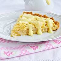 szarlotka z sosem waniliowym...