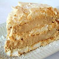 tort bezowo-kawowy....