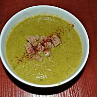 Zupa krem brokułowo-cukiniowa