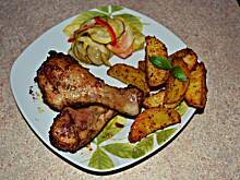 Fot. Duusiak, Pieczone pałki z kurczaka w marynacie cytrynowo-czosnkowej z ziołowymi ziemniakami