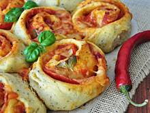 Fot. MIENTA, Odrywane bułeczki pizzerkowe