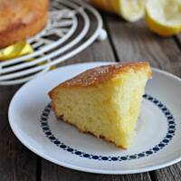 Ucierane ciasto z cytrynowym cukrem