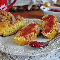 Pełnoziarniste mini chałki dyniowo-pomarańczowe