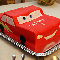 Tort kukułkowy McQueen