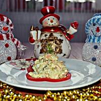 Sałatka jarzynowa z groszkiem