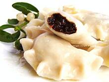 Fot. izaa_a, pierogi z suszonymi śliwkami