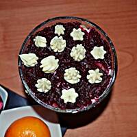 Warstwowa sałatka śledziowa