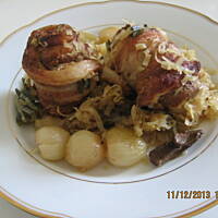 Rolmopsy  wieprzowe w  kapuscie z porem