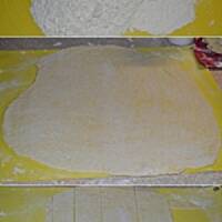 Wigilijny barszcz czerwony z uszkami