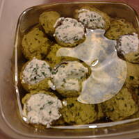 Antipasto - pieczarki z fetą