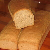 Chleb wyrabiany na stolnicy - łatwy