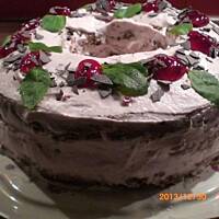 Noworoczny tort z czerwonym winem