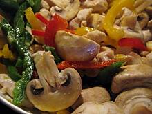 Fot. Kruszynka666, Kurczak z warzywami i migdalami