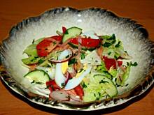 Fot. evita0007, Sałatka z wędzonym łososiem