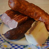 Baba ziemniaczana z mięsnym farszem