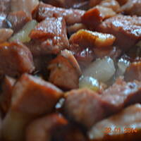 Baba ziemniaczana z mięsnym farszem