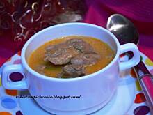 Fot. makusia, Kawałki indyka w aromatycznym sosie