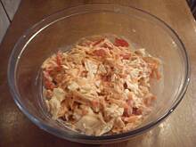 Fot. koli0, Pikantna surówka z kapusty pekińskiej i tuńczyka