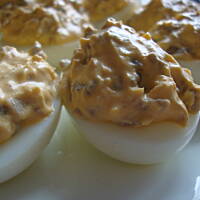 Jajka faszerowane pieczarkami