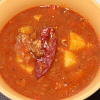 Zupa gulaszowa-Pyszna i Syta