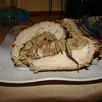 schab faszerowany wątróbką.