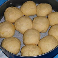 Danubio - Neapolitanskie bułeczki do odrywania :)