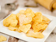 Fot. Wkn, O tym jak Ćwierczakiewiczowa faworki od serca tłuc nakazywała...