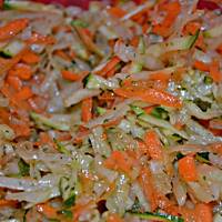 Surówka z białej rzodkiewki i cukini