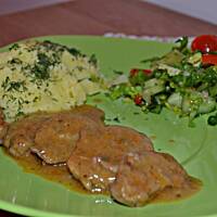 Polędwiczka wieprzowa w sosie własnym