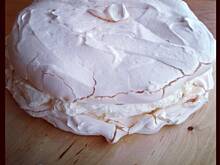 Fot. rudzki2, Tort bezowy z mascarpone i kokosem