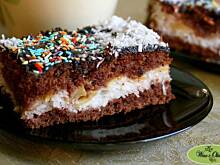 Fot. Monica W&O, Ciasto czekoladowe z kokosem i jabłkami