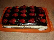 Fot. Elizabeth1982, ciasto ananasowo kakaowe