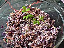 Fot. Duusiak, Surówka z czerwonej kapusty z majonezem