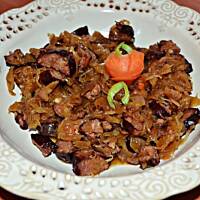 Bigos z kiełbasą