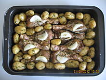 Fot. Laugasel1, obiad z kurczakiem z piekarnika