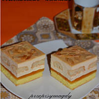 Ciasto brzoskwiniowo-krówkowe