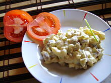 Fot. neliada, Sałatka śledziowa pyszna, bez zbędnych dodatków