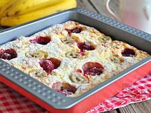 Fot. MIENTA, Ryżowe ciasto z owocami (bez mąki!)