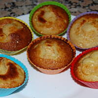 Muffinki z budyniem i mandarynkami