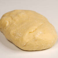 Wielkanocne wianki marcepanowe