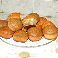 Śmietankowe babeczki z kokosem i makiem