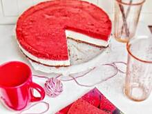 Fot. GuSiaTcz5, Sernik na zimno z musem truskawkowym