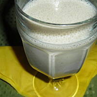 Koktajl bananowy z przyprawami korzennymi