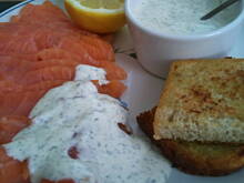 Fot. WISNIOWE_NIEBO, Sos do łososia wędzonego na zimno