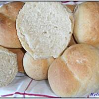 Bułki "z przedziałkiem"