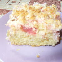 Ciasto z rabarbarem i kokosową posypką