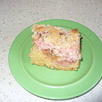 Ciasto z rabarbarem i kokosową posypką